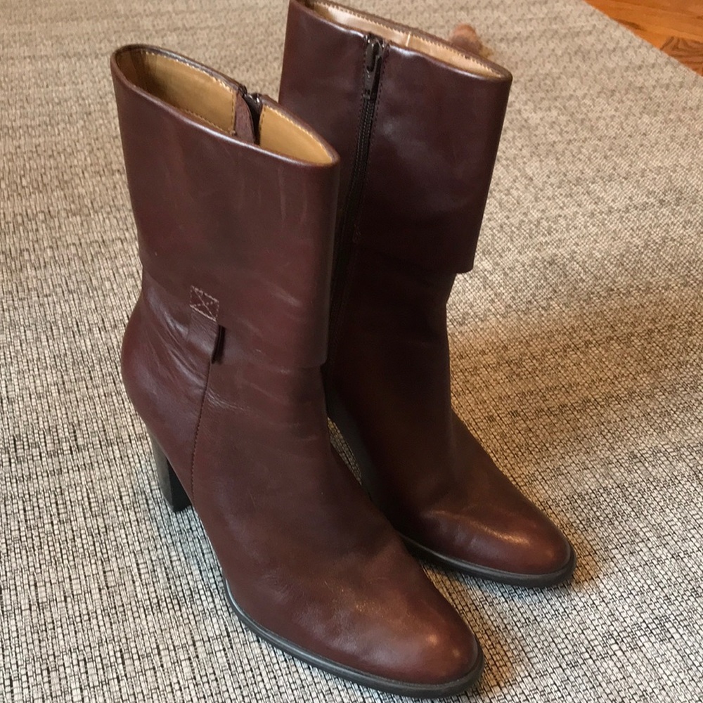 Tahari Woman’s Leather Boots